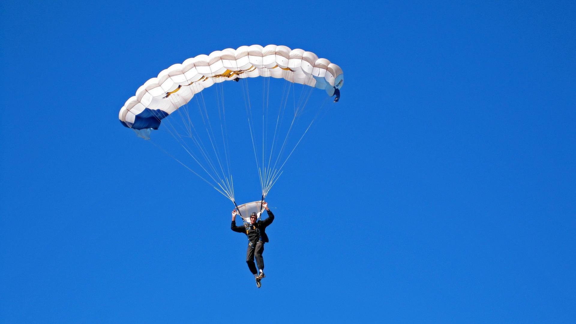 中国女篮提升罚球稳定性，中国女篮打球
